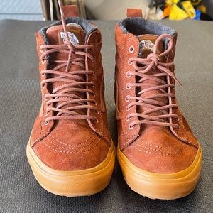 Men's Brown Sequoia/gum Sk8-hi Mte Suede Sneakers-11